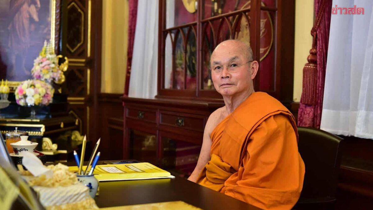 ‘พระพรหมเสนาบดี’ เจ้าอาวาสวัดปทุมคงคา ขอลาออกจากตำแหน่ง กรรม