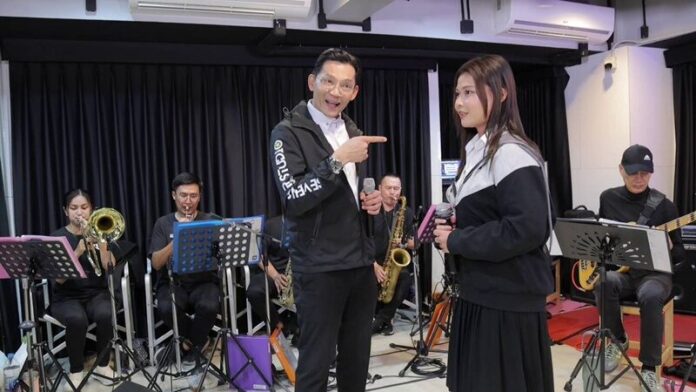 เปิดห้องซ้อมครั้งแรก! ชุมทางดาวทอง พาเจาะเบื้องลึก ก่อนขึ้นเวทีจริง