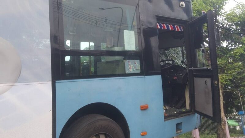 รถเมล์ปรับอากาศ
