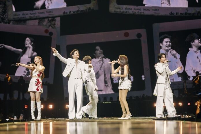 “CLUB 30 CONCERT” คอนเสิร์ตแห่งปี! 5 ศิลปินตัวท็อป มอบค่ำคืนสุดประทับใจ