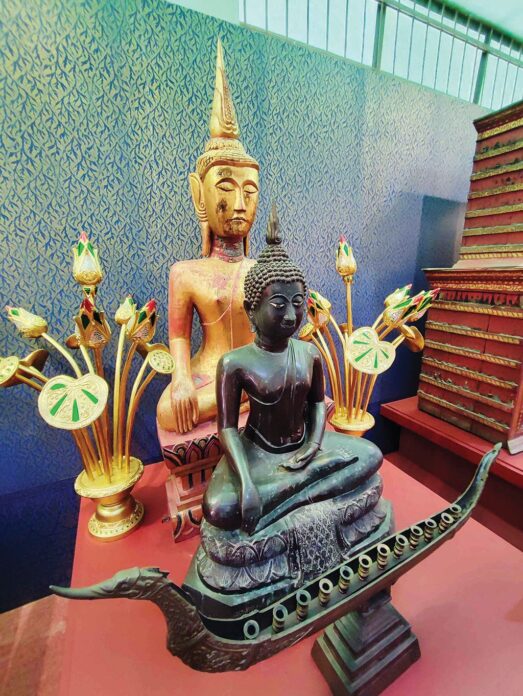 เที่ยววัด-วันหยุด