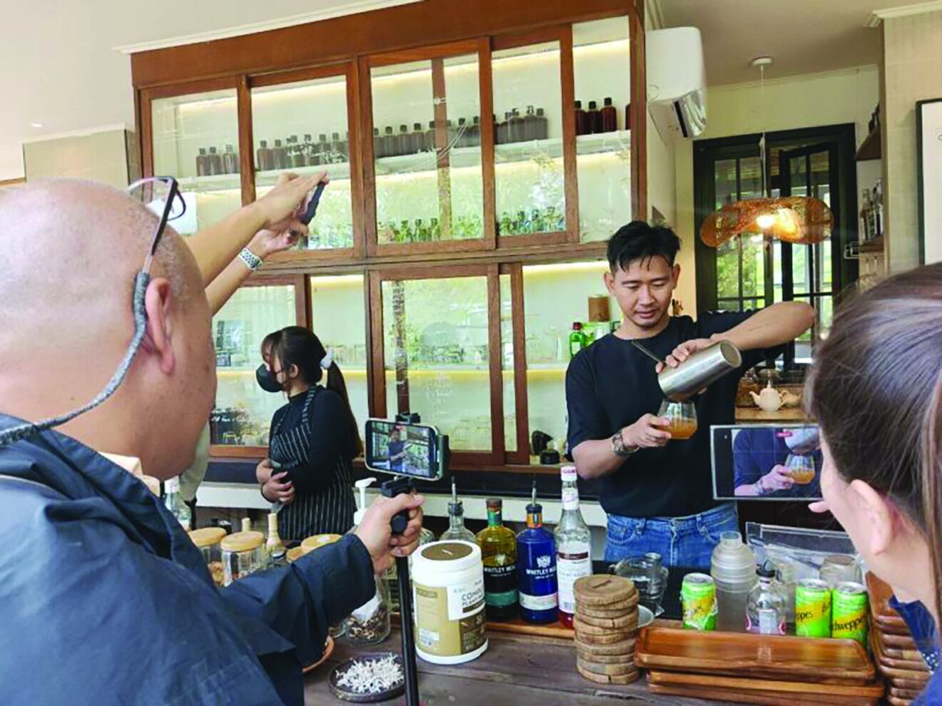 หลาก&หลายเกษตร - กาแฟสไตล์ Local C raft เน้นคุณภาพ แข่งตลาดต่างชาติ