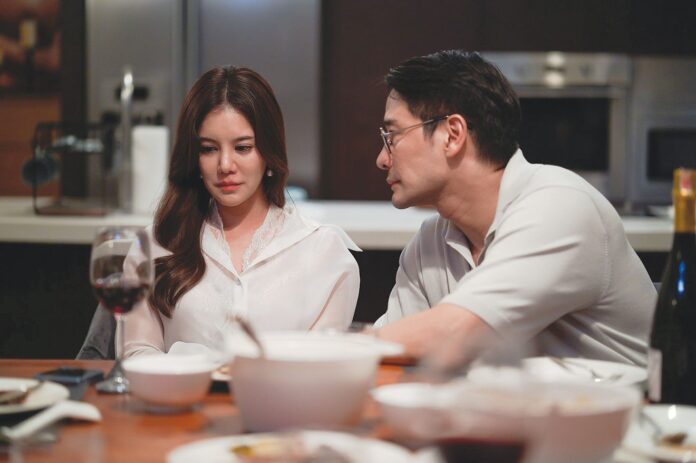 เสาร์สด - เปิดเกม‘เพื่อนรัก เพื่อนลับ’ ‘ป้อง-ก้อย-เร-เต้-บอย-เมโกะ-ส้ม’