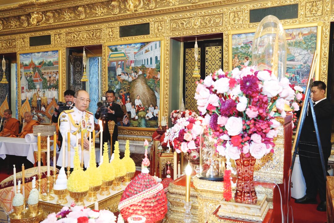 สดจากหน้าพระ 