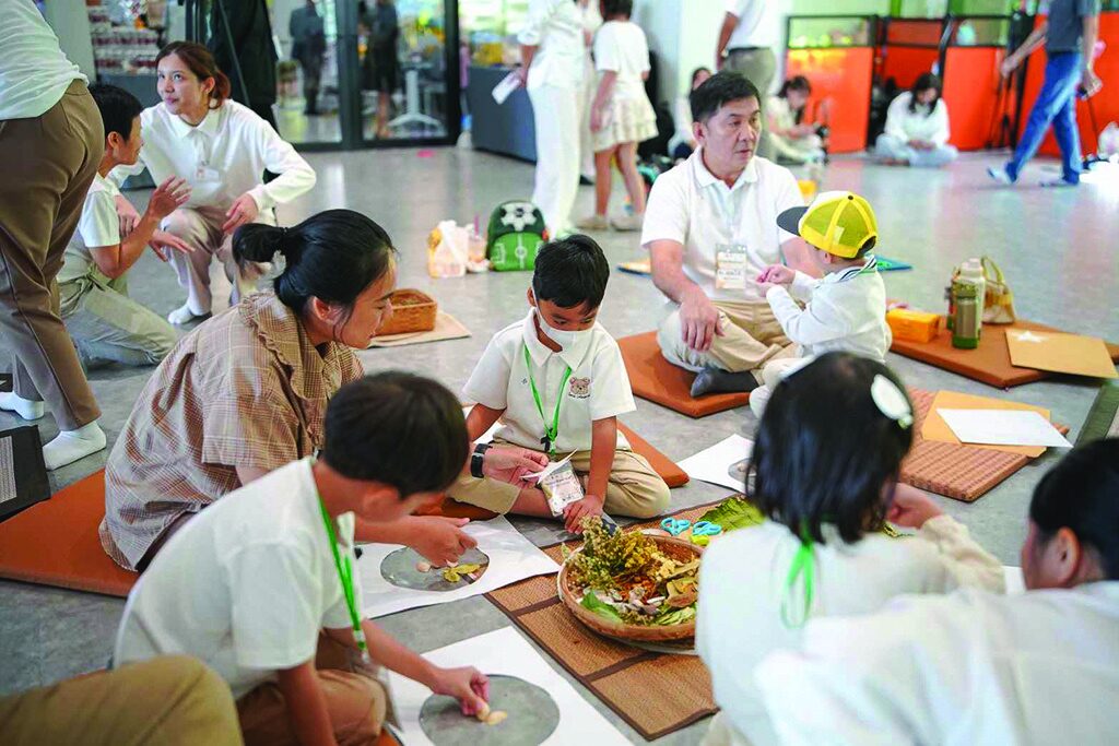 สดหน้าพระ - กิจกรรม‘ธรรมะฟันน้ำนม’ ชวนปลูกเมล็ดพันธุ์แห่งสติ