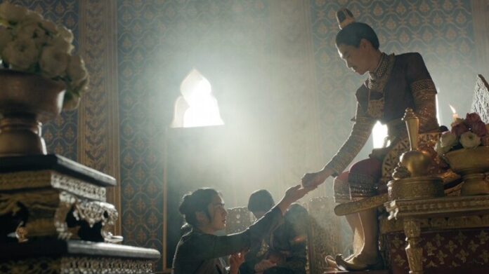 ออกัส-เล้ง พิสูจน์รักข้ามภพ ดันตัวอย่าง “บุพเพสันนิวาส” พุ่ง 2 ล้านวิว