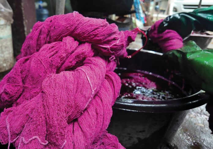 สดจากเยาวชน