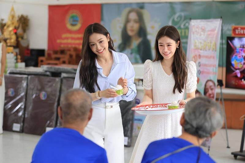 อุ้ม อิษยา ฉลองวันเกิดอายุ 30 ปี