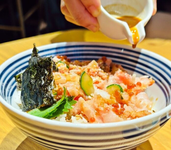 Tsujihan (ซึจิฮัน) ข้าวด้งภูเขาไฟ ร้านดังญี่ปุ่นแลนดิ้งไทย