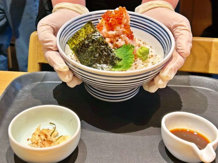Tsujihan (ซึจิฮัน) ข้าวด้งภูเขาไฟ ร้านดังญี่ปุ่นแลนดิ้งไทย