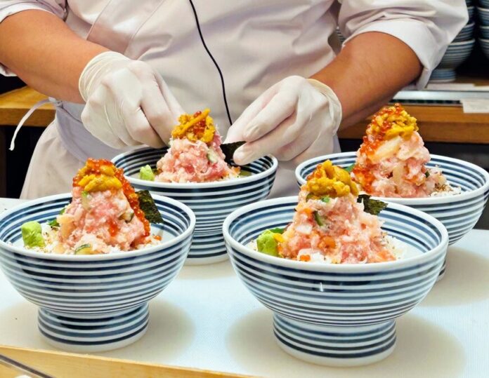 Tsujihan (ซึจิฮัน) ข้าวด้งภูเขาไฟ ร้านดังญี่ปุ่นแลนดิ้งไทย