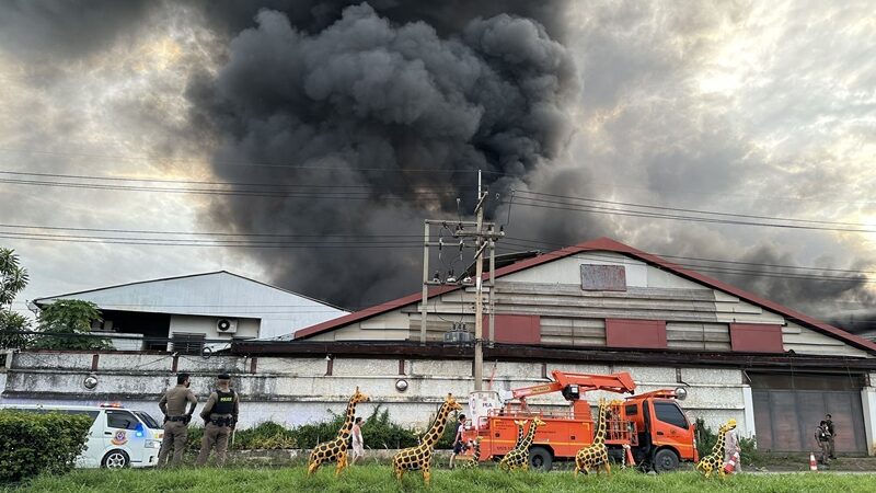 ไฟไหม้โรงงานอะไหล่รถจักรยานยนต์
