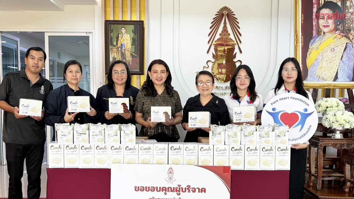 Foundation Donates 6,000 Cakes to Flood Victims