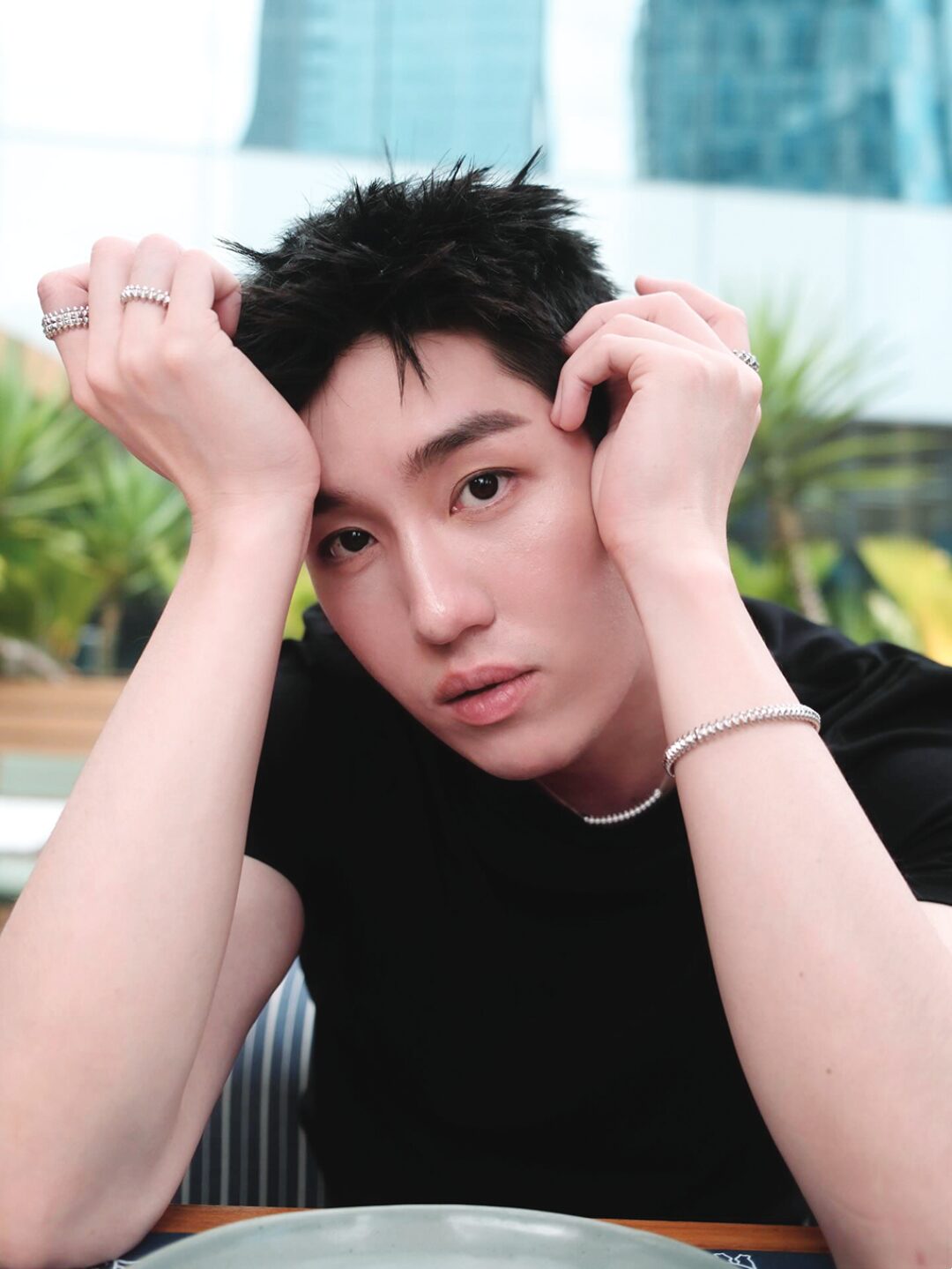 อาทิตย์ใส