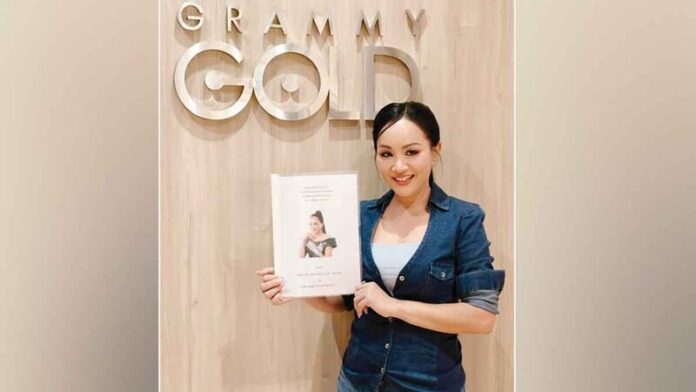 ฮัลโหลดารา