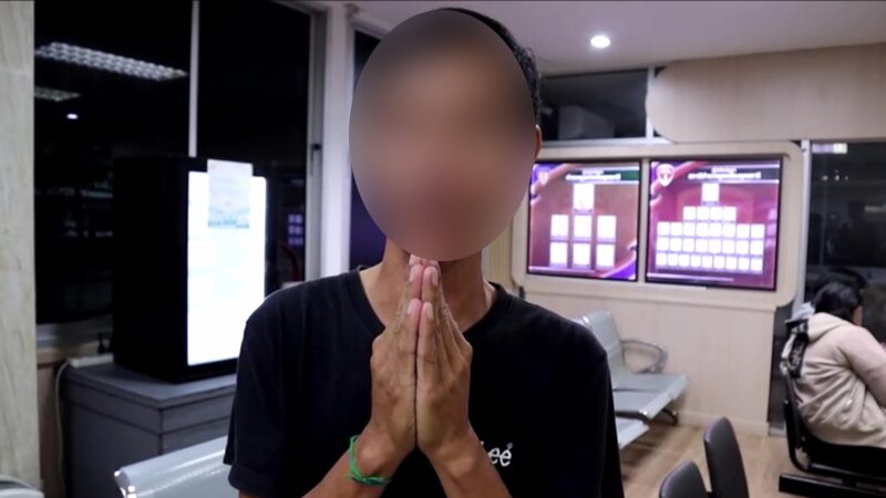 กระบะตู้ทึบ