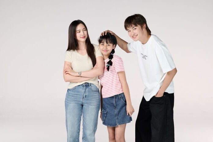 เรื่องย่อ รักษ์ (To Love & Cherish) ฟิล์ม-บัว จับมือเปิดตำนานรักแรก