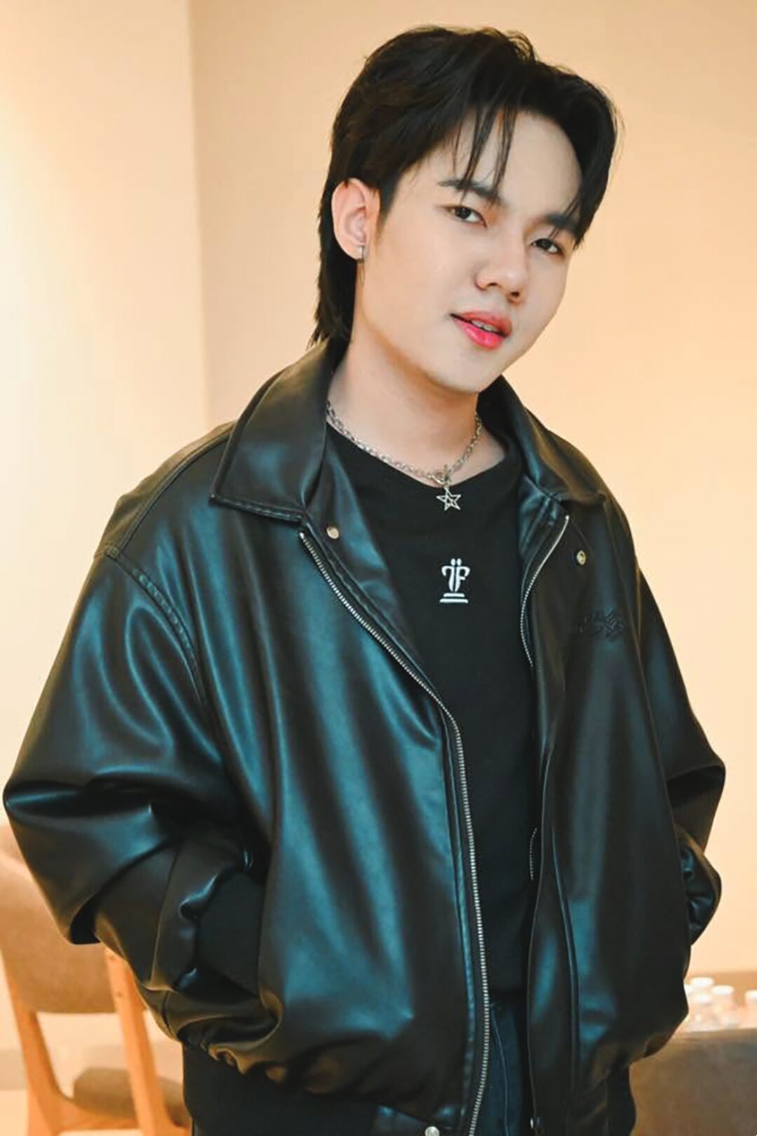 จับกระแสลูกทุ่ง