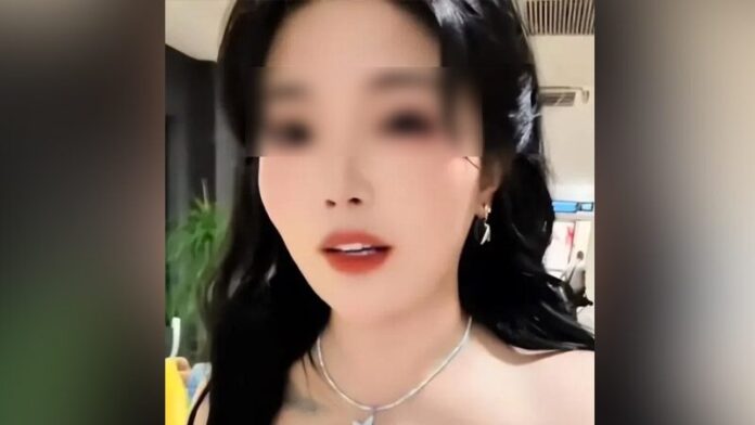 สาวเศรษฐีจีน