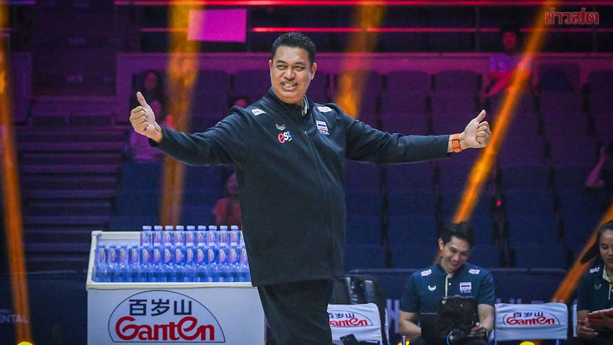 โค้ชอ๊อต ขอบคุณลูกทีมรวมพลังทุบเกาหลีใต้ เผยก่อนเกมปลุกใจ ‘เราจะตายด้วยกันในสนาม’