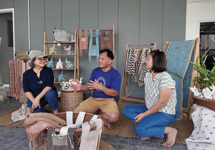 สดจากเยาวชน