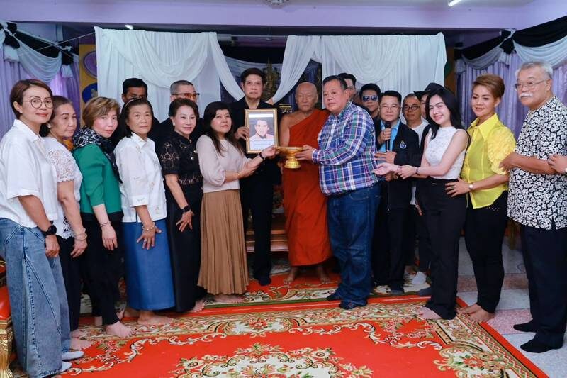 ทศพล - นก บริพันธ์ - รุ่ง สุริยา ร่วมรำลึก 2 ปี การจากไป เพลิน พรหมแดน