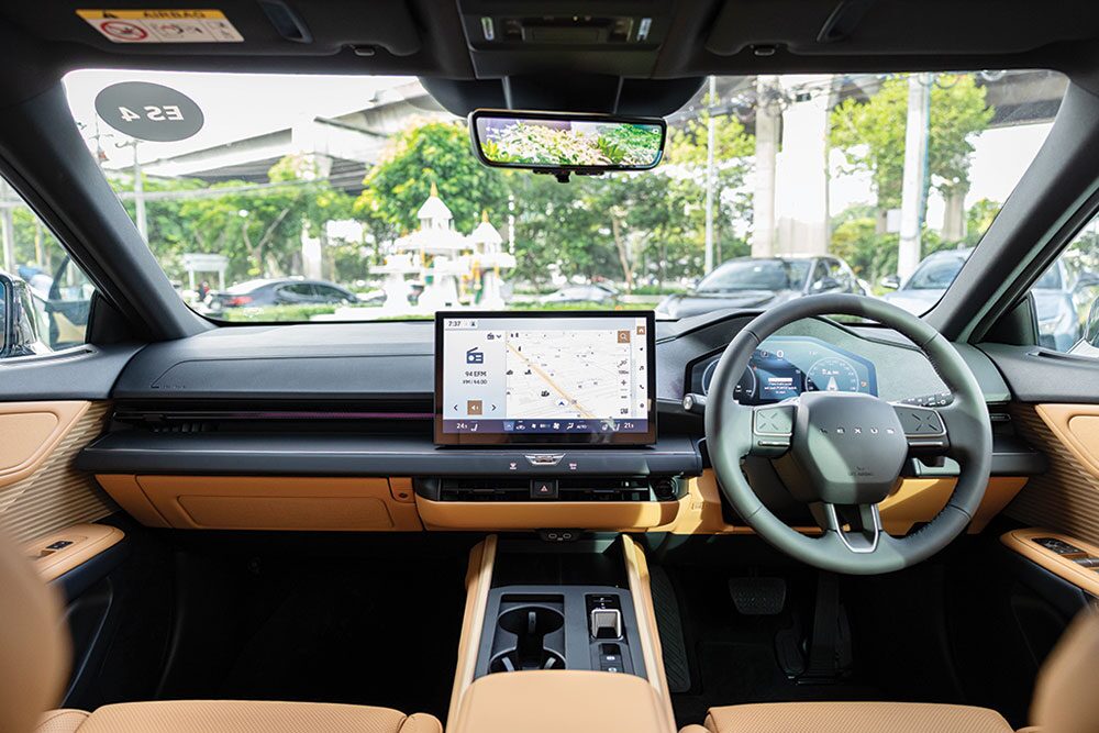 หลาก&หลายรถยนต์ - เทสต์เบาๆ ‘LEXUS ES 350e’ อีวีซีดานหรูอารมณ์สปอร์ตเต็มพิกัด