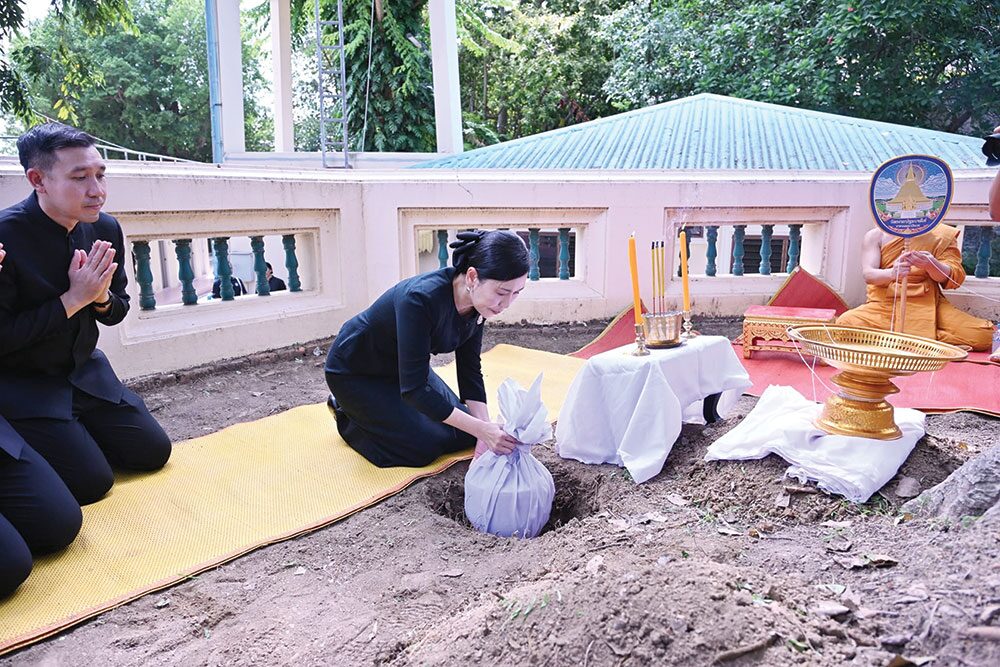 สดจากหน้าพระ - พิธีบรรจุอังคาร‘พระพรหมเวที’ อดีตเจ้าอาวาสวัดพระปฐมเจดีย์