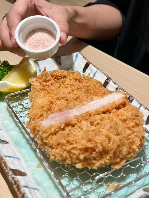 ซาโบเตน ร้านตำนานญี่ปุ่น ทงคัตสึทอดกรอบสูตร 60 ปี