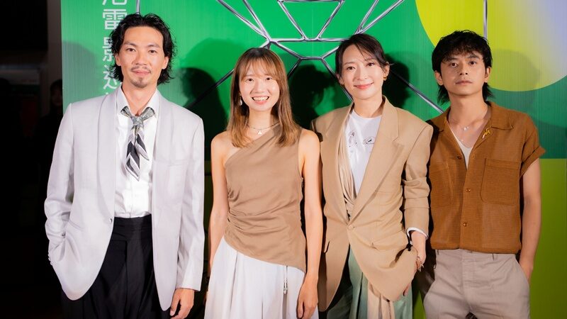 ผู้กำกับ