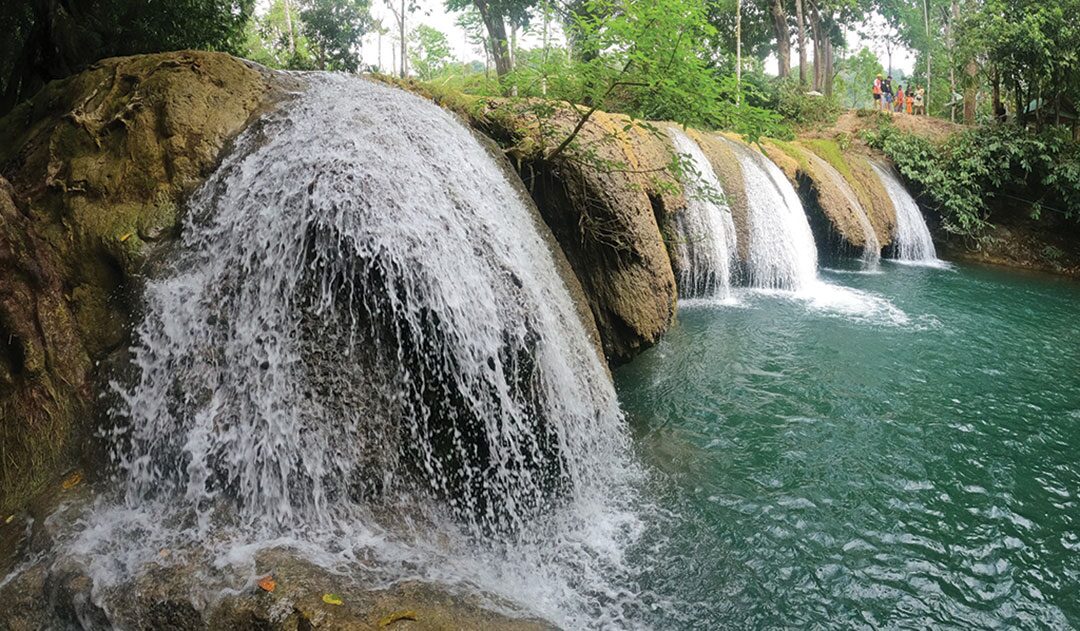 หลาก&หลายท่องเที่ยว-ท่องป่าพรหมจรรย์-ยลน้ำตก อุทยานแห่งชาติเขาปู่-เขาย่า