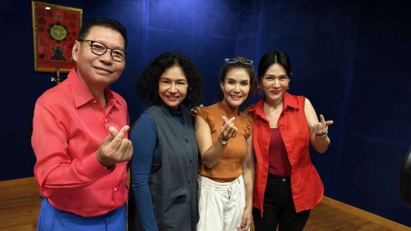 มนต์รักลูกทุ่ง