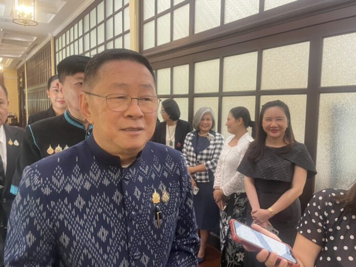 ประเสริฐ จันทรรวงทอง 