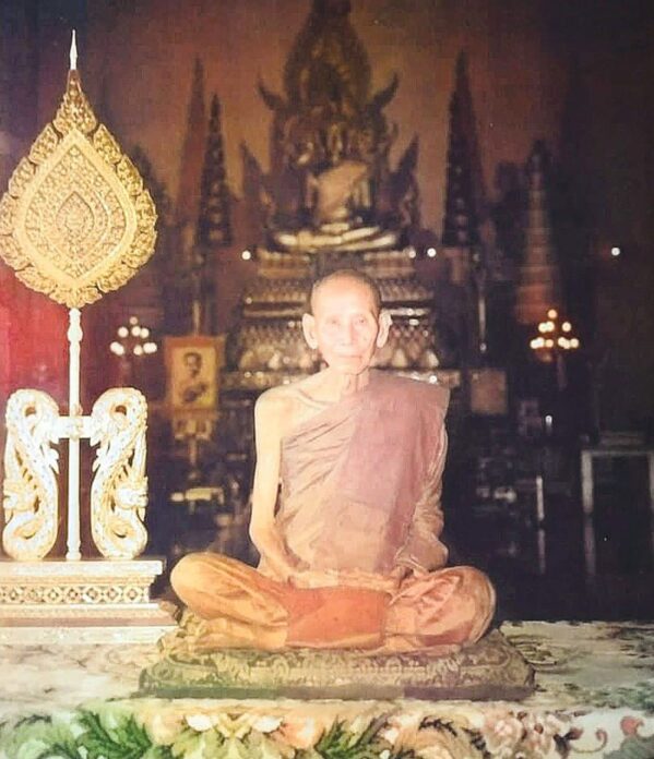 ข่าวสดพระเครื่อง - พระสมเด็จแก้วสุทธิ หลวงพ่อแก้ว วัดช่องลม