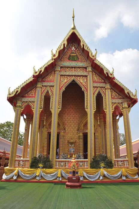ข่าวสดพระเครื่อง - พระกลีบบัว หลวงปู่แจ้ง พระเกจิชื่อดังอัมพวา