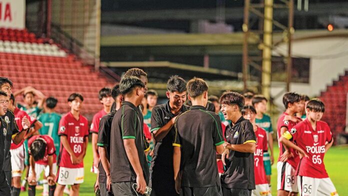 สดจากเยาวชน - อัสสัมชัญยูไนเต็ด คว้าแชมป์สมัย 4