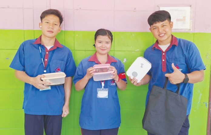 สดจากเยาวชน
