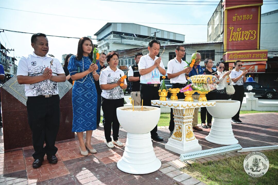 เที่ยววัด-วันหยุด