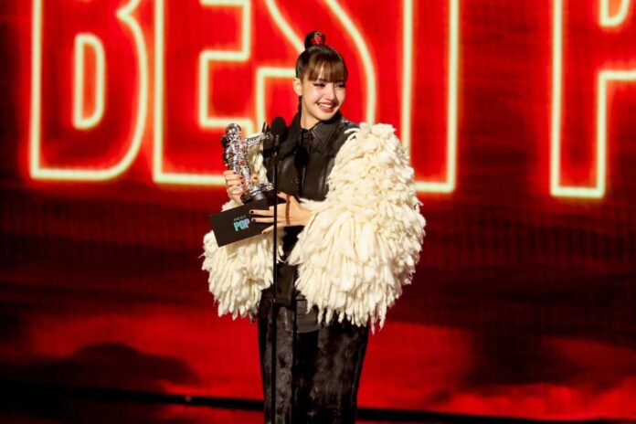 LISA(Lalisa Manobal)
