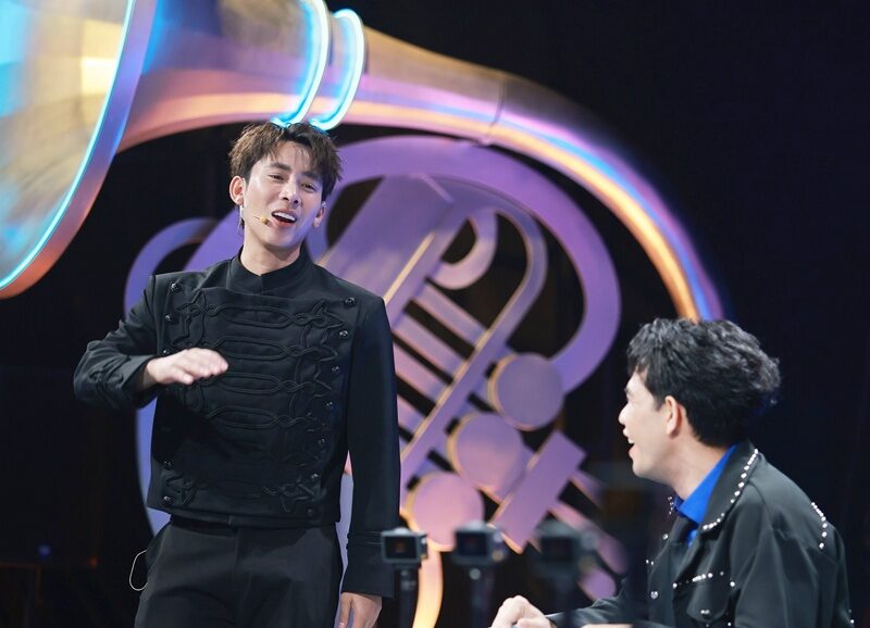 ม่วนคักสะเทือนเวที! 2 หนุ่มฮอต บอย-นุ๊ก จัดเต็มโชว์พิเศษ