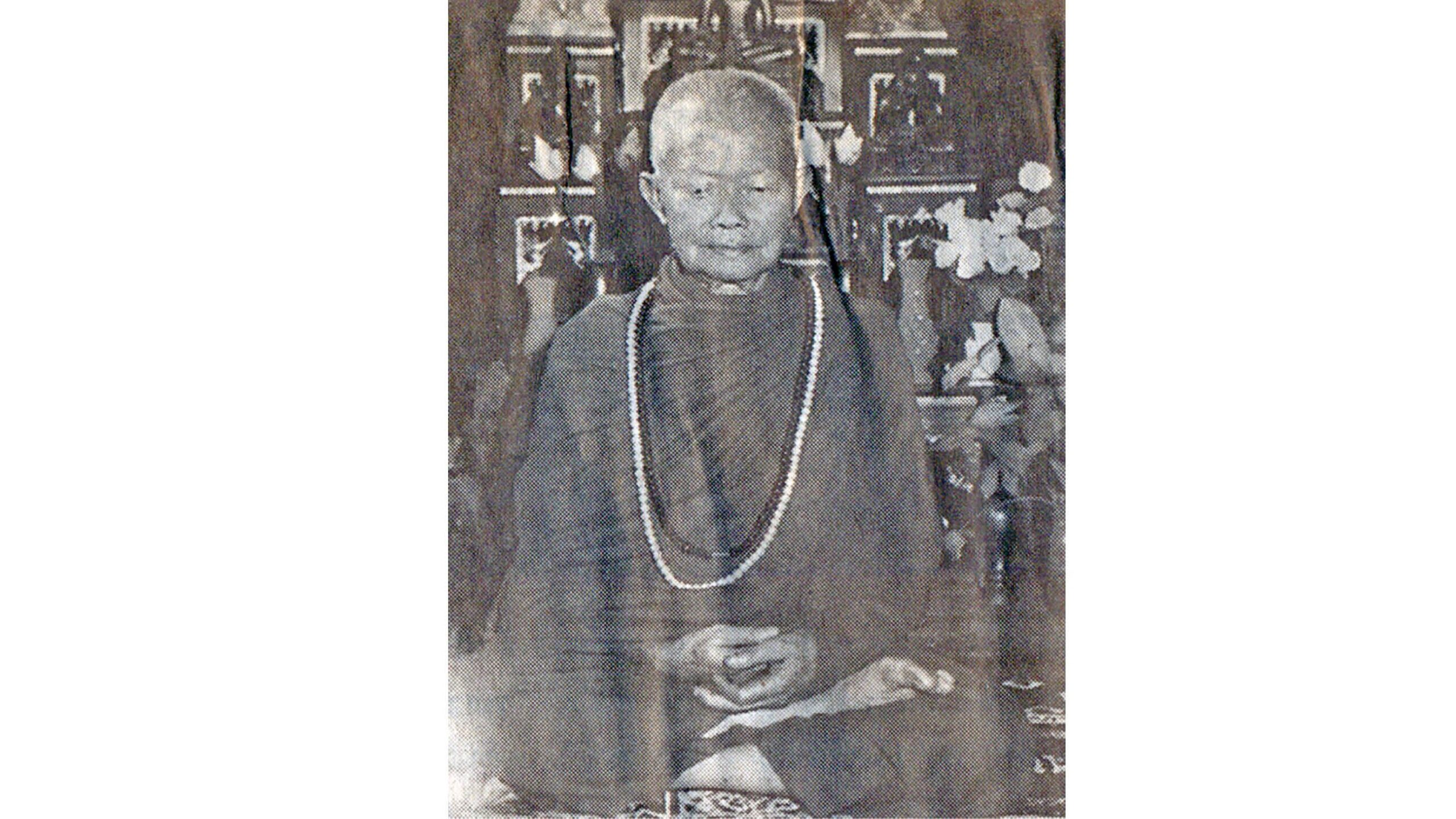อริยะโลกที่ 6 - หลวงปู่แดง สีลวันโต พระเถระที่มีอายุยืน 102 ปี