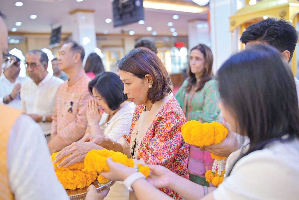 ชวนกันมา-พากันมู