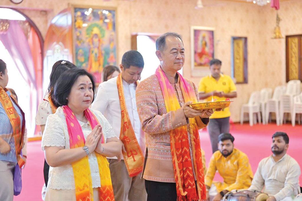 ชวนกันมา-พากันมู