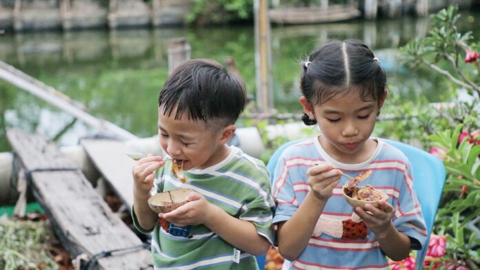 สดจากเยาวชน