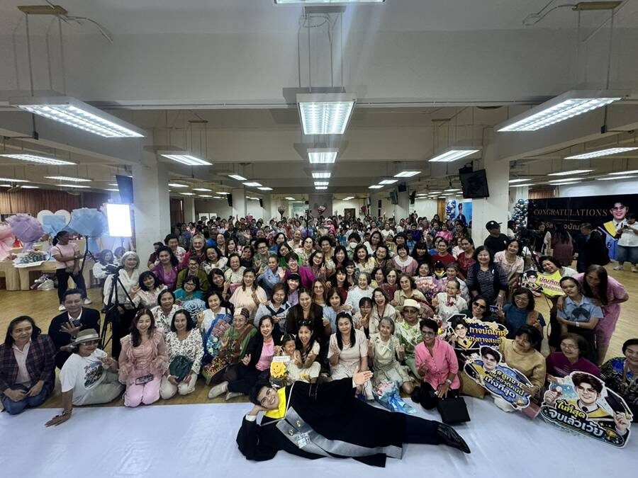 บัณฑิตคนเก่ง ไรอัล กาจบัณฑิต คว้าปริญญาตรีสมใจ