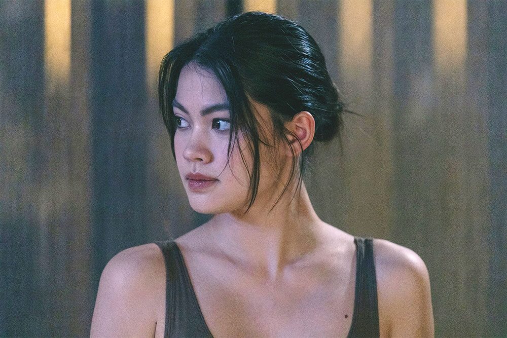 สกู๊ปบันเทิง - ‘คลึง’ซีรีส์ดราม่าจริตไทย ‘ชาร์เลท-เทศน์’ประชันรุ่นใหญ่