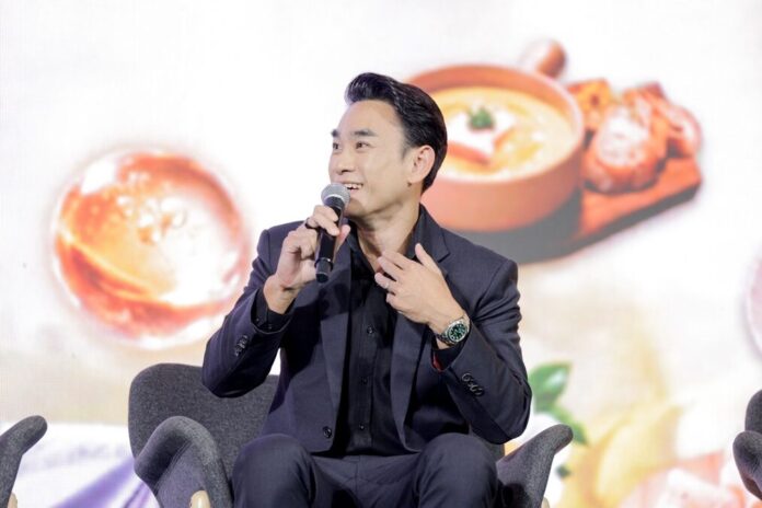 ดร.สุเมธ โชว์ปรุงเมนูทรงโปรด งานเทศกาลน้ำมันคามีเลีย 2569