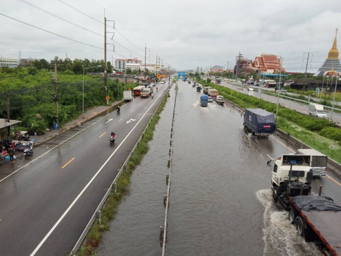 น้ำท่วมมอเตอร์เวย์ M7