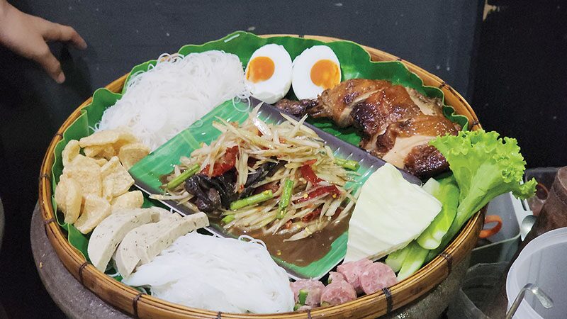 ร้าน กอ อำ ตำ