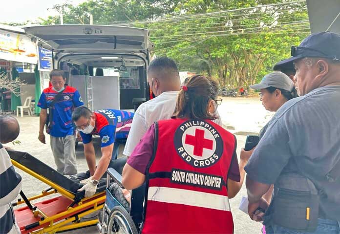 มือปืนวัย 16 ปี ก่อเหตุยิงนักเรียนเสียชีวิต 2 รายและบาดเจ็บอีก 8 รายที่โรงเรียนมัธยมแห่งหนึ่งในฟิลิปปินส์ ก่อนจะปลิดชีพตนเอง นายกเทศมนตรีท้องถิ่นเปิดเผยกับสำนักข่าวบีบีซีว่า ผู้เสียชีวิตทั้งสองรายเป็นนักเรียนวัย 14 ปี จากโรงเรียนในเมืองบังกา บนเกาะมินดาเนาทางตอนใต้ของประเทศ